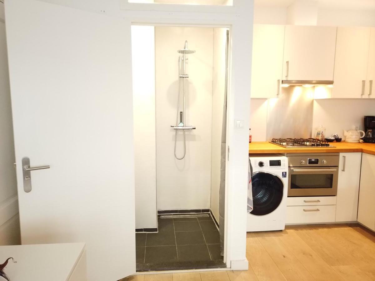 2-Room Apartment + 2 E-Bikes Alkmaar Exterior photo