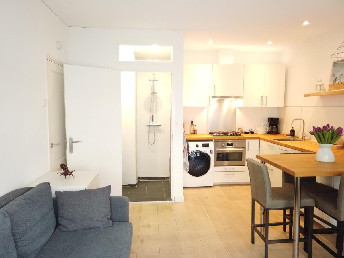 2-Room Apartment + 2 E-Bikes Alkmaar Exterior photo
